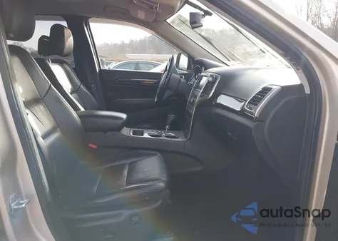 2011 Jeep Grand Cherokee Laredo z USA, uszkodzony, nr VIN 1J4RR4GG0BC557557